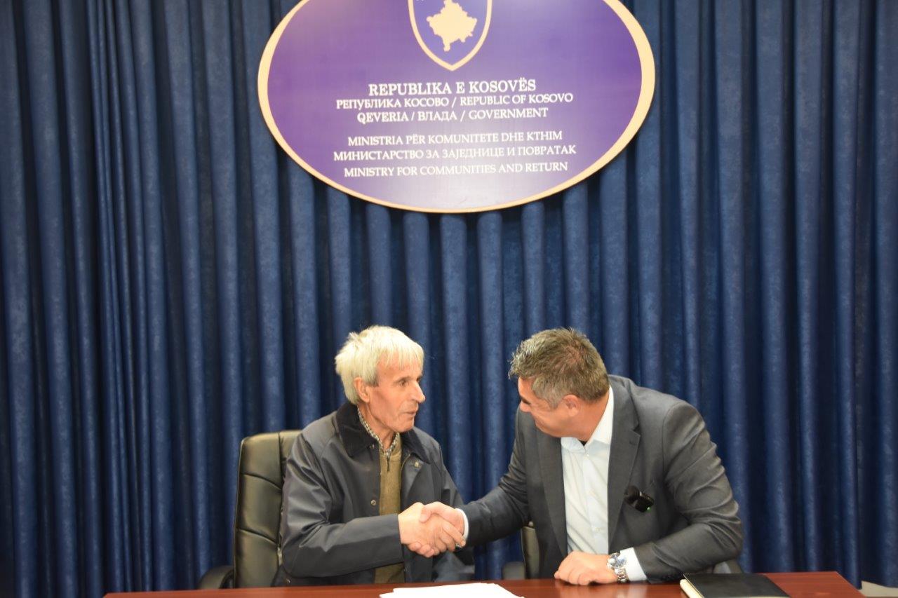 U NËNSHKRUAN 59 MARRËVESHJE: SUBVENCIONET SI NJË NXITJE E FORTË PËR ZHVILLIMIN E BUJQËSISË DHE BIZNESIT NË KOMUNITETET JO-SHUMICË